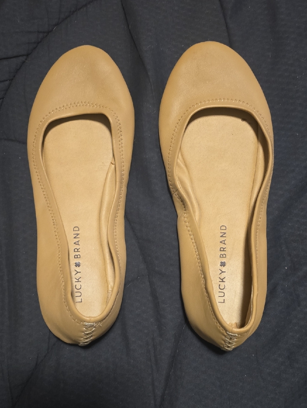 Lucky Brand Women's Tan Ballet Flats